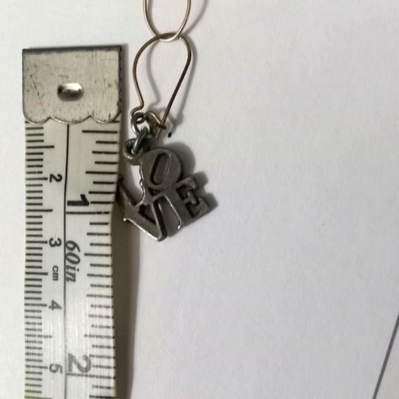 Vintage "LOVE" Pewter Kidney Wire Dangling Drop Earrings. - Picture 2 of 3